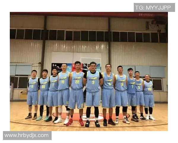 重庆篮球队在城市联赛中的团队协作表现分析与点评