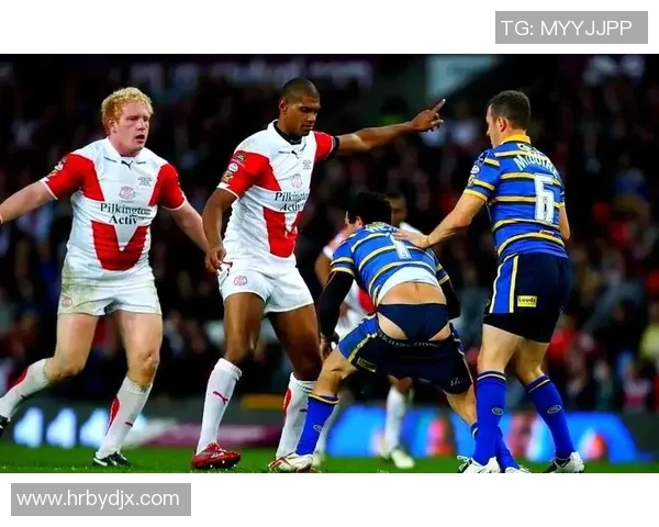 足球明星幽默瞬间引发热议笑岔腹肌的背后故事揭秘