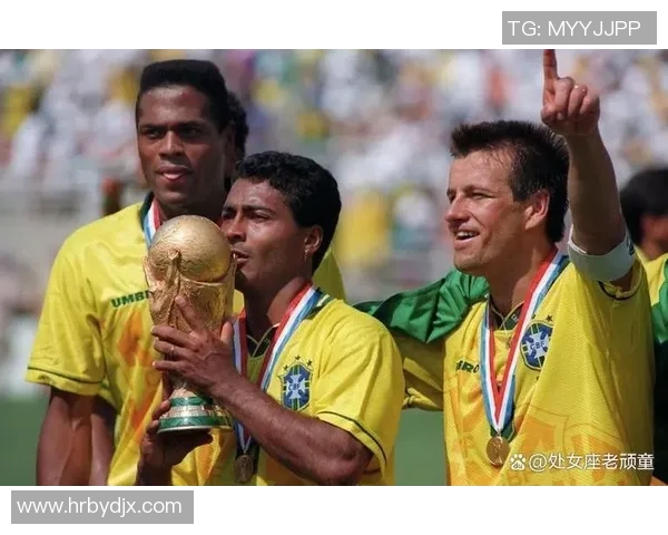 足球明星打架实力对比谁才是真正的拳王与球场之王